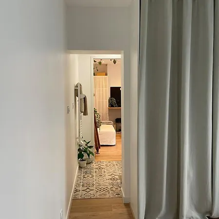 - Chez Nous - Apartment